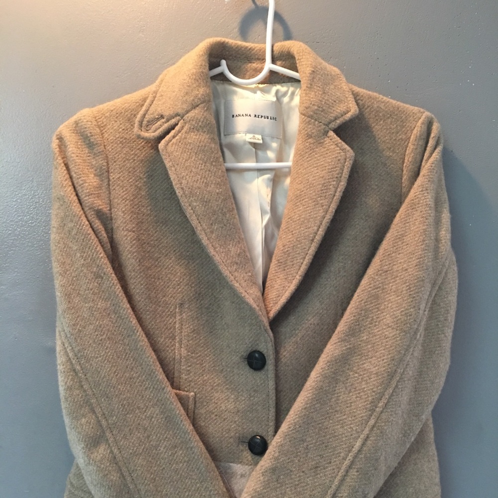 New tan wool banana republic blazer